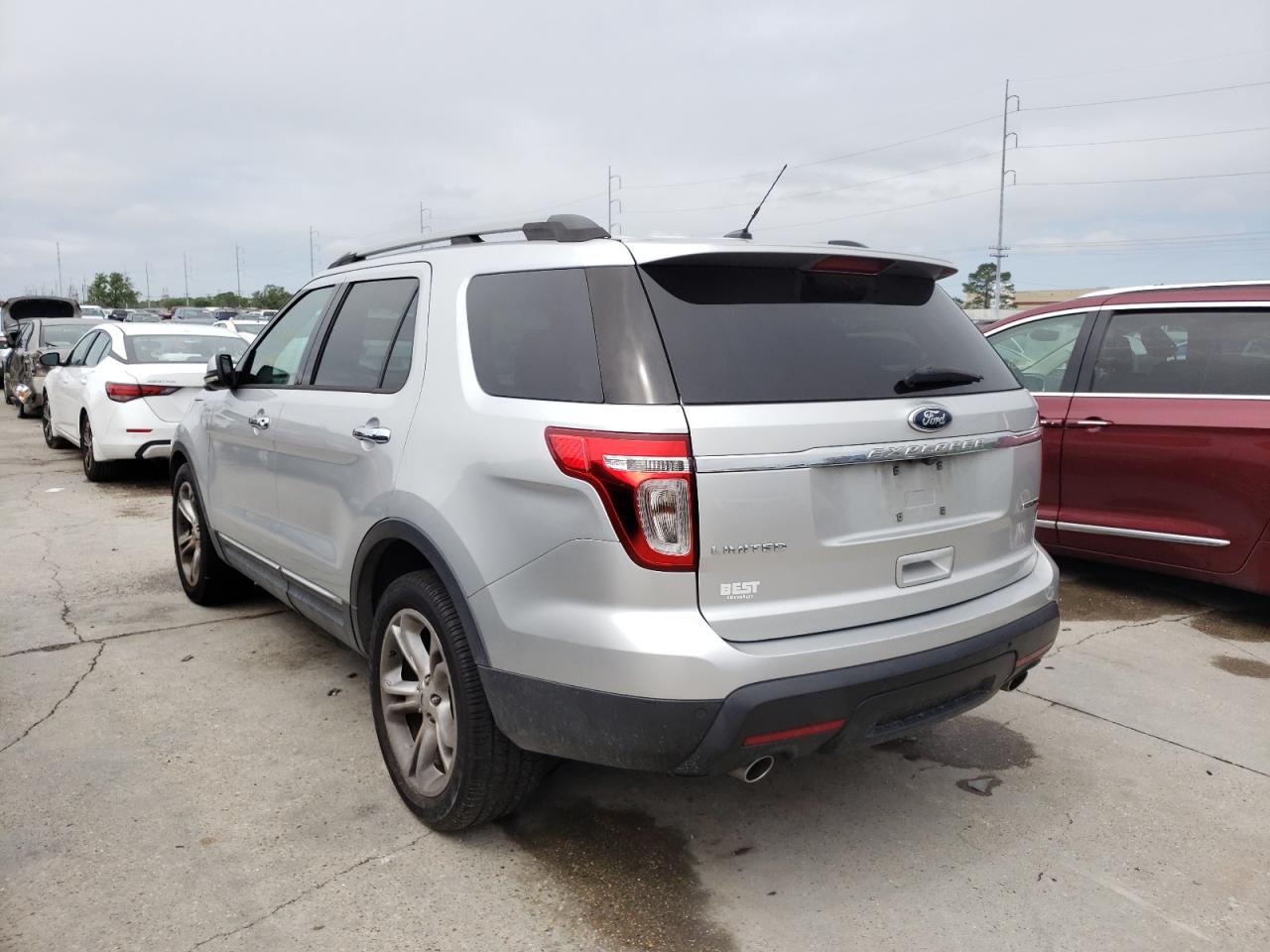 Photo 3 from auction – 2013 FORD EXPLORER L with VIN 1FM5K7F81DGA57693