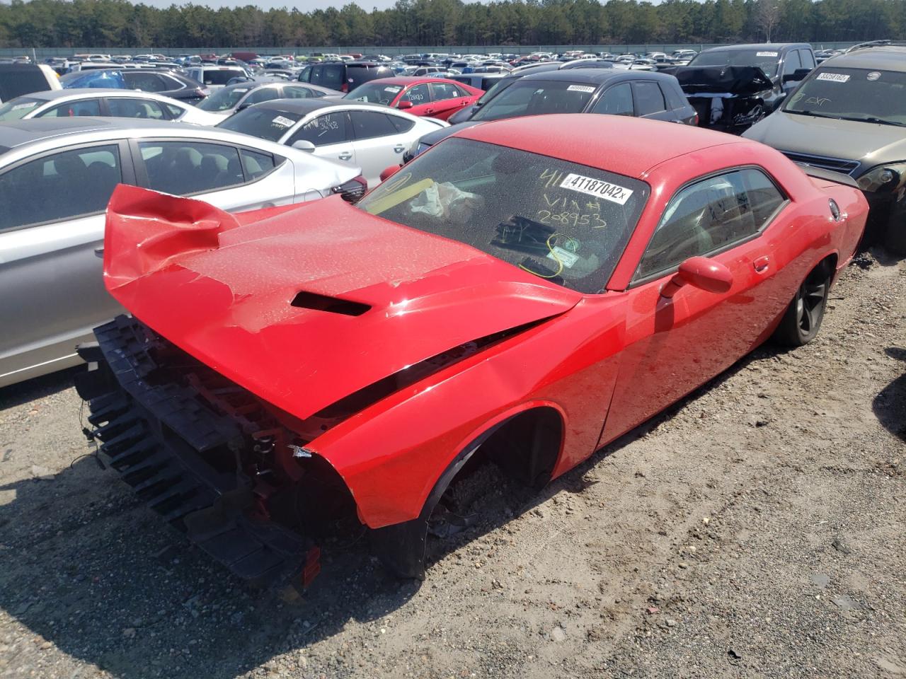 Photo 2 from auction – 2018 DODGE CHALLENGER with VIN 2C3CDZBT1JH208953