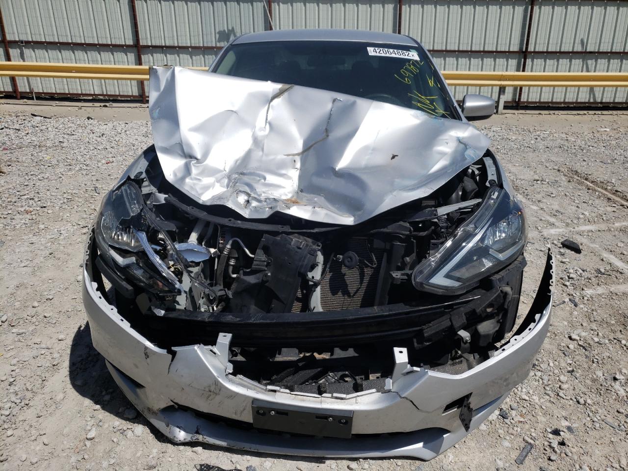Photo 9 from auction – 2017 NISSAN SENTRA S with VIN 3N1AB7AP4HL697872