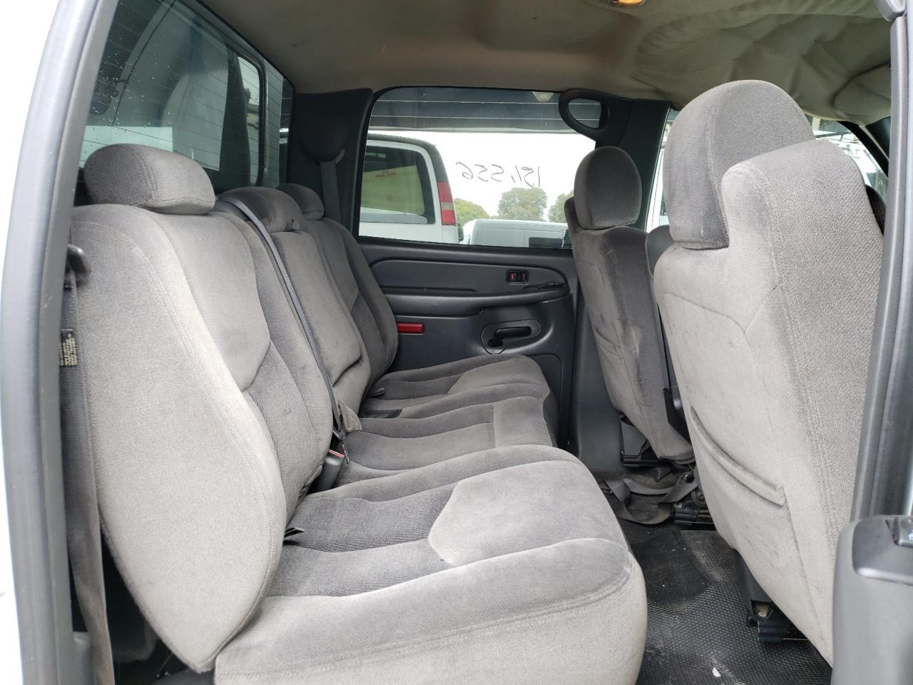 Photo 6 from auction – 2004 GMC SIERRA C25 with VIN 1GTHC23G34F158575