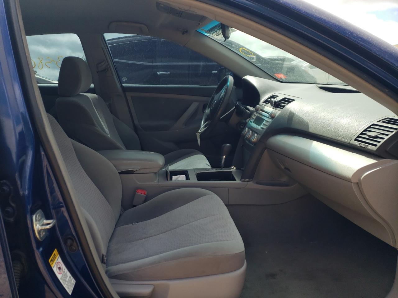 Photo 5 from auction – 2011 TOYOTA CAMRY BASE with VIN 4T1BF3EK1BU630989