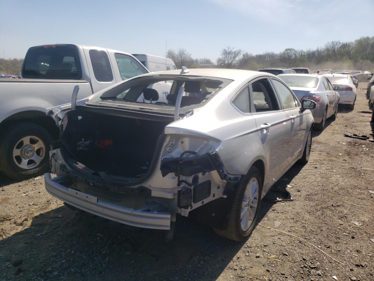 Photo 4 from auction – 2019 FORD FUSION SE with VIN 3FA6P0LU5KR220182