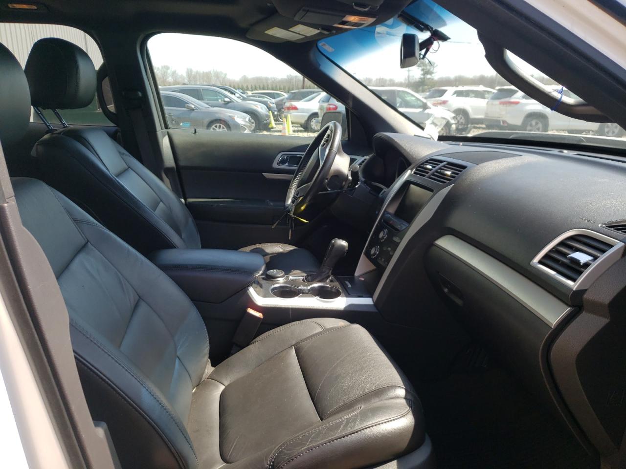 Photo 5 from auction – 2015 FORD EXPLORER X with VIN 1FM5K8D81FGA95078