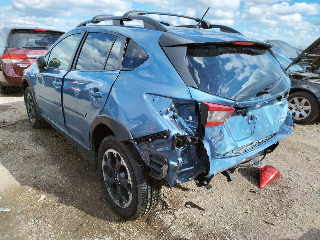 Photo 3 from auction – 2021 SUBARU CROSSTREK with VIN JF2GTAACXMG377504