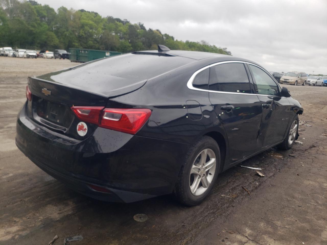 Photo 4 from auction – 2019 CHEVROLET MALIBU LS with VIN 1G1ZB5ST2KF199129