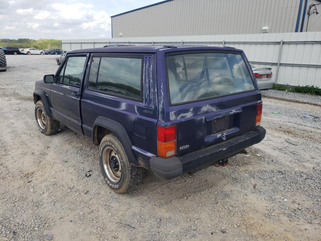 Photo 3 from auction – 1996 JEEP CHEROKEE S with VIN 1J4FJ27S2TL209439