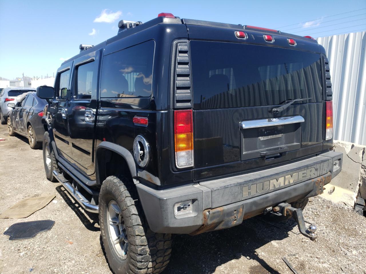 Photo 3 from auction – 2004 HUMMER H2 with VIN 5GRGN23U14H120857