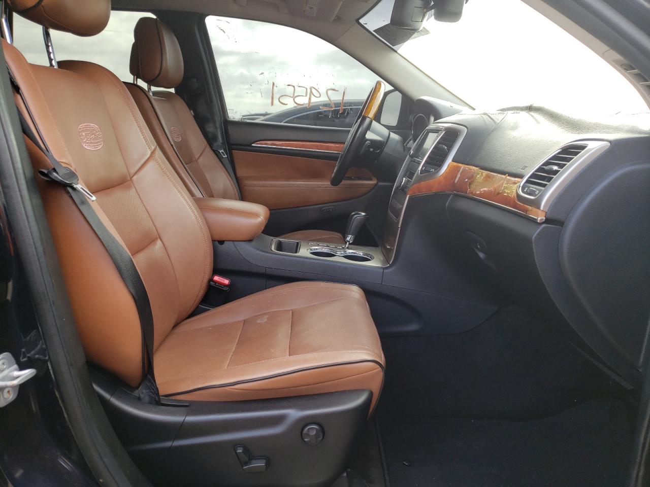 Photo 5 from auction – 2011 JEEP GRAND CHER with VIN 1J4RS6GT8BC601656