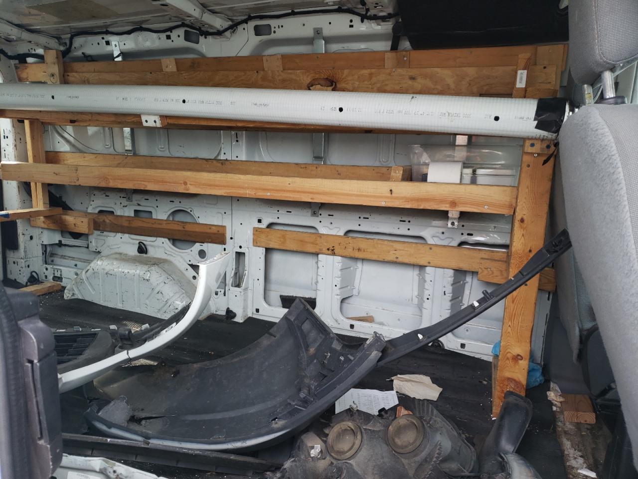 Photo 6 from auction – 2015 FORD TRANSIT T- with VIN 1FTNR1ZM7FKB03596