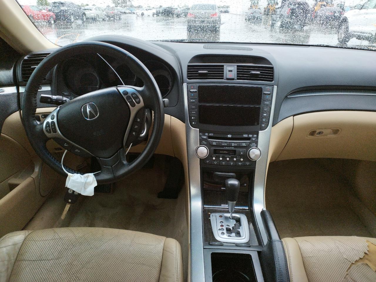 Photo 9 from auction – 2008 ACURA TL with VIN 19UUA662X8A014652
