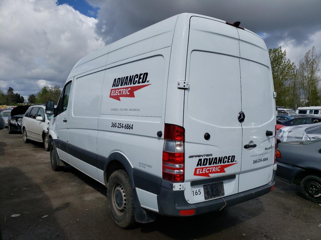 Photo 3 from auction – 2016 MERCEDES-BENZ SPRINTER 2 with VIN WD3PE7DD6GP279861