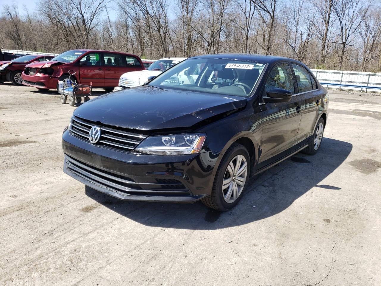 Photo 2 from auction – 2017 VOLKSWAGEN JETTA S with VIN 3VW2B7AJXHM277103