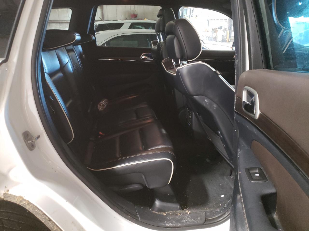 Photo 6 from auction – 2014 JEEP GRAND CHER with VIN 1C4RJFCG6EC571269