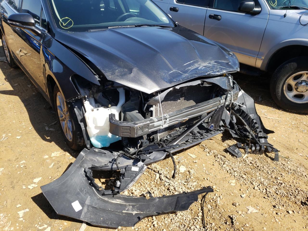 Photo 9 from auction – 2017 FORD FUSION SE with VIN 3FA6P0HD0HR357807