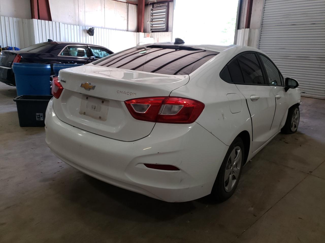 Photo 4 from auction – 2016 CHEVROLET CRUZE LS with VIN 1G1BC5SM0G7308938