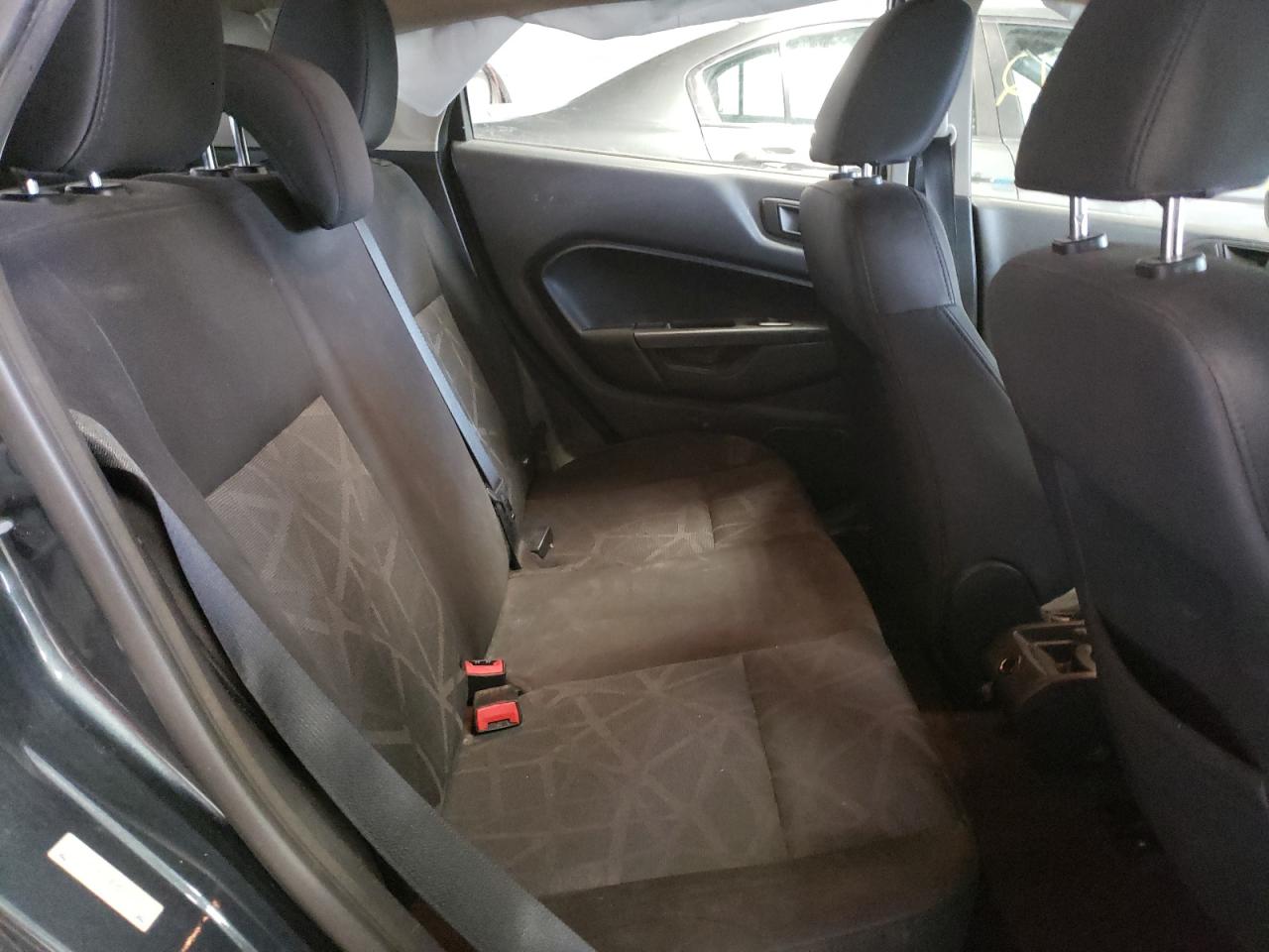 Photo 6 from auction – 2011 FORD FIESTA SES with VIN 3FADP4FJ1BM233847
