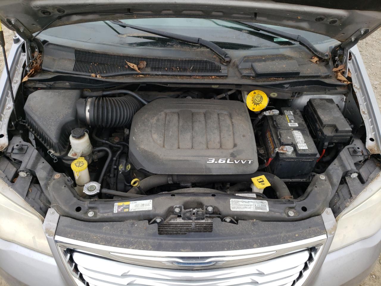 Photo 7 from auction – 2014 CHRYSLER TOWN & COU with VIN 2C4RC1BG8ER435862