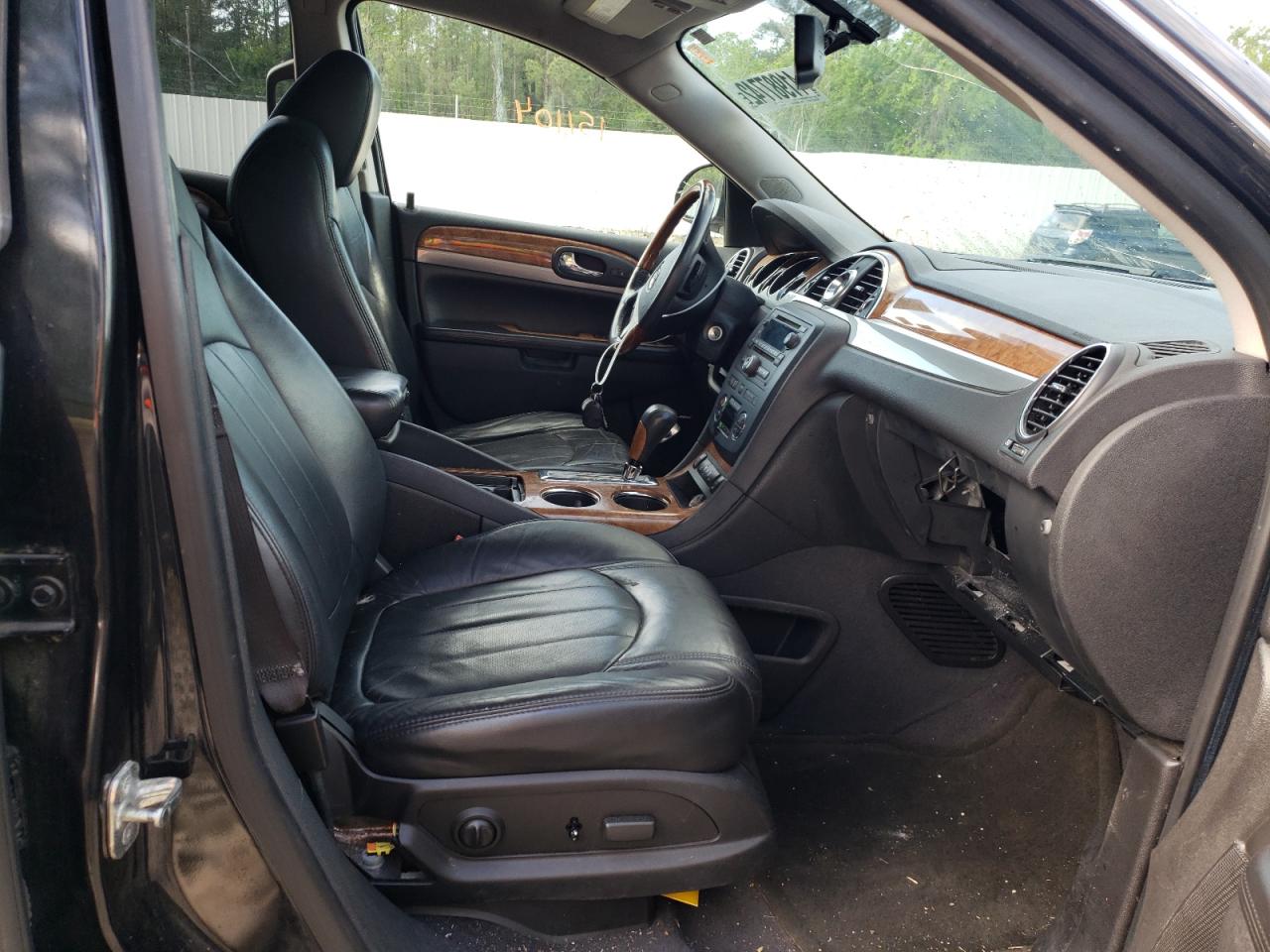 Photo 5 from auction – 2011 BUICK ENCLAVE CX with VIN 5GAKRBED6BJ298218