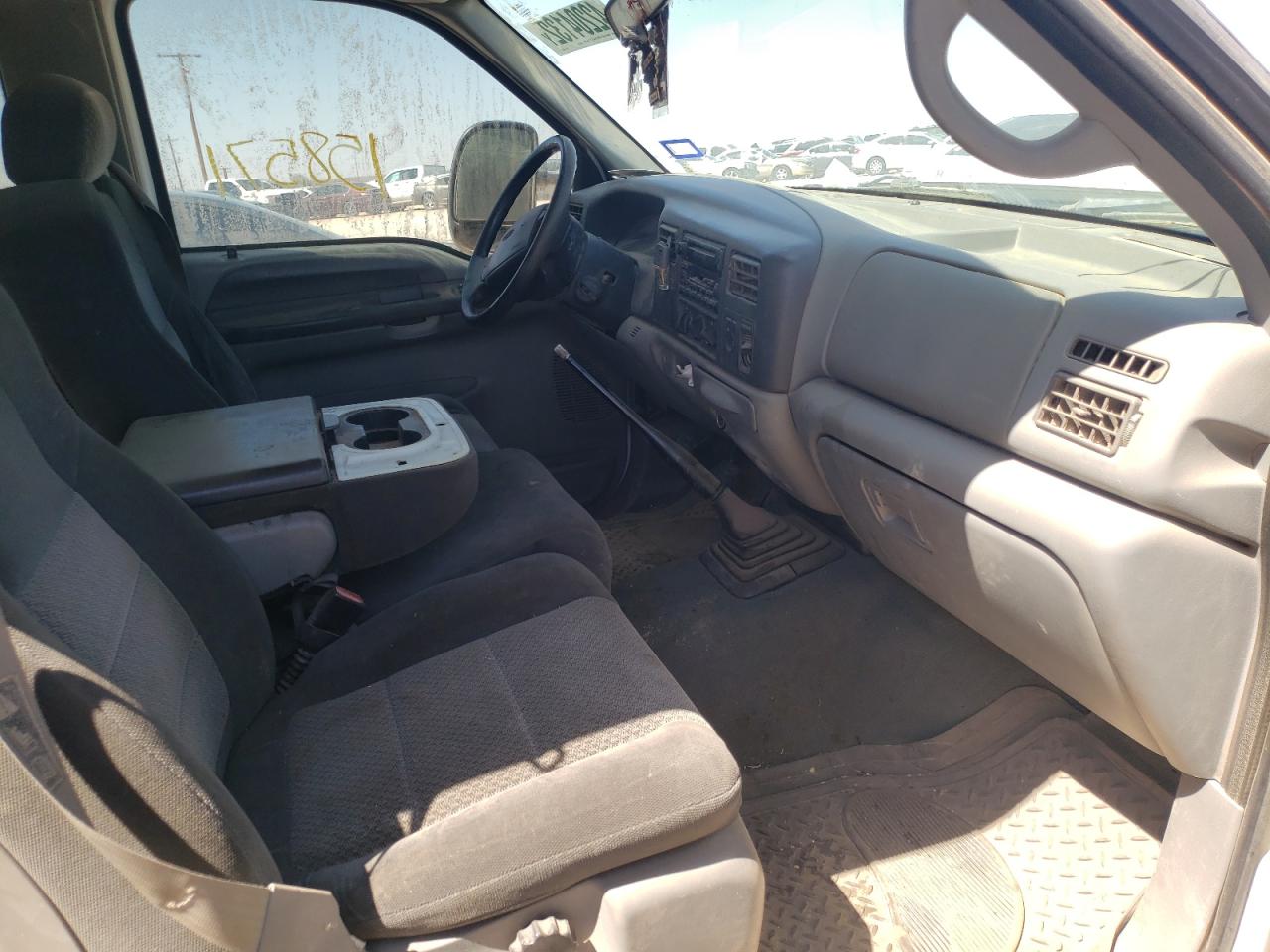 Photo 5 from auction – 2002 FORD F350 SUPER with VIN 1FTWX32F32EA52382