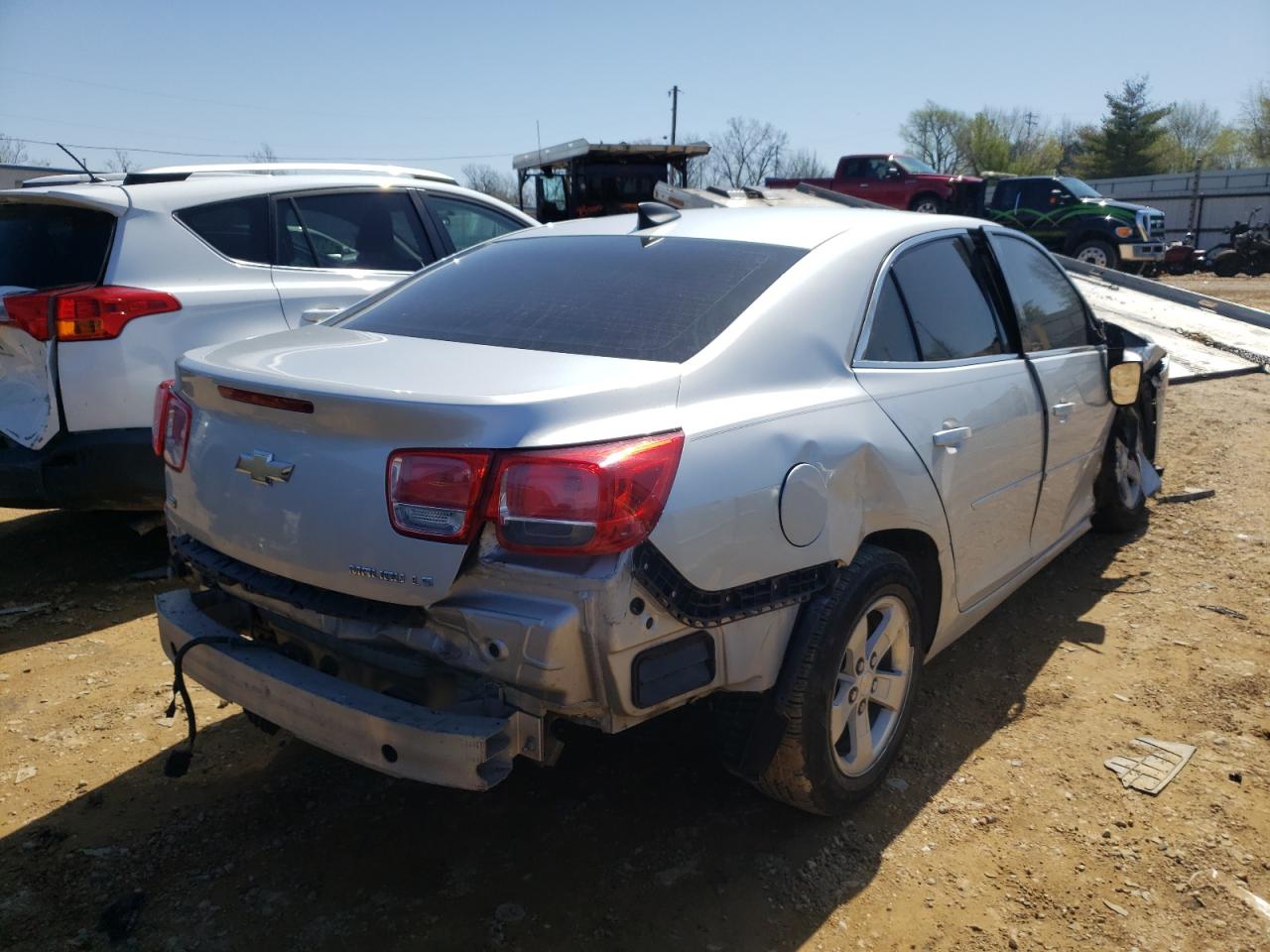 Photo 4 from auction – 2015 CHEVROLET MALIBU LS with VIN 1G11B5SL6FU118244