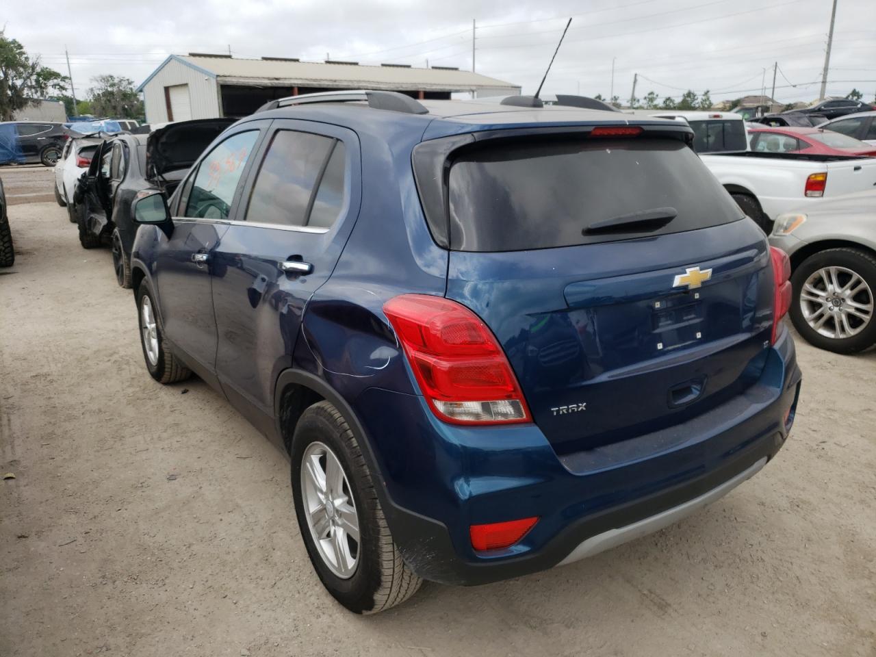Photo 3 from auction – 2019 CHEVROLET TRAX 1LT with VIN 3GNCJLSB2KL243090