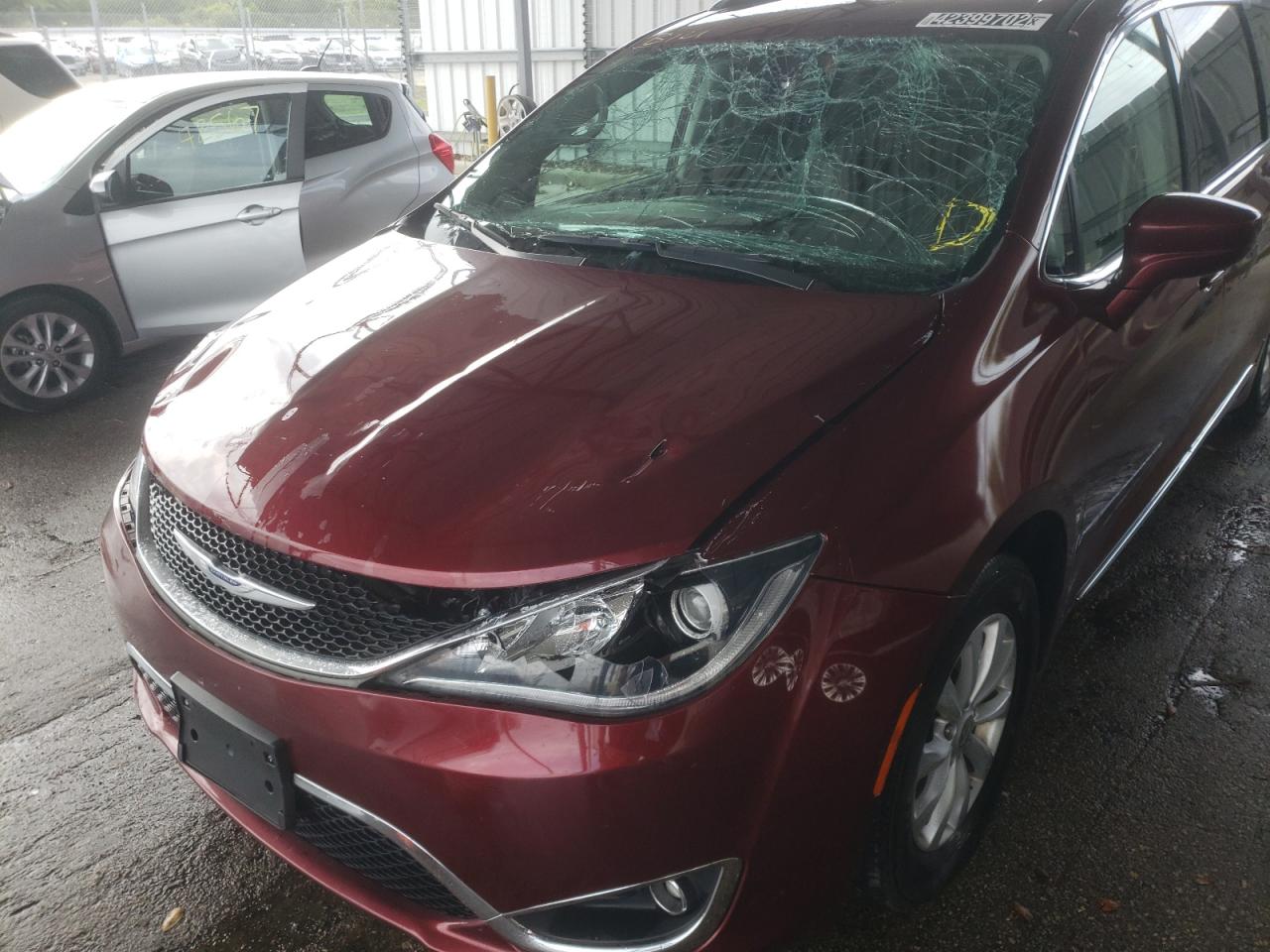 Photo 9 from auction – 2019 CHRYSLER PACIFICA T with VIN 2C4RC1BG9KR625777