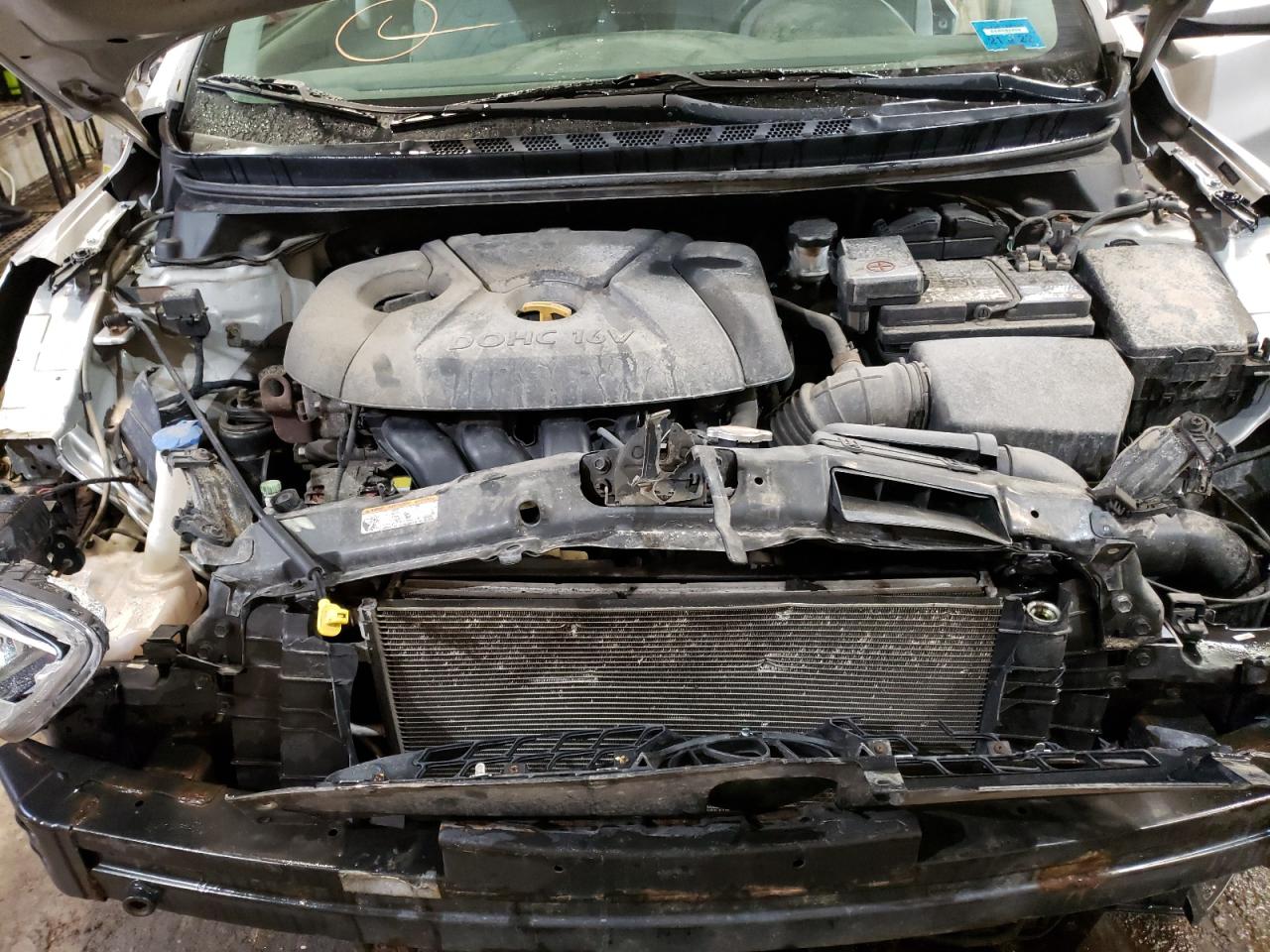 Photo 7 from auction – 2011 HYUNDAI ELANTRA GL with VIN 5NPDH4AE3BH061439