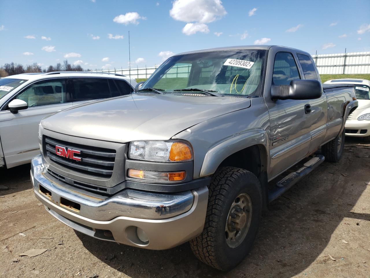 Photo 2 from auction – 2003 GMC SIERRA K25 with VIN 1GTHK29123E201121
