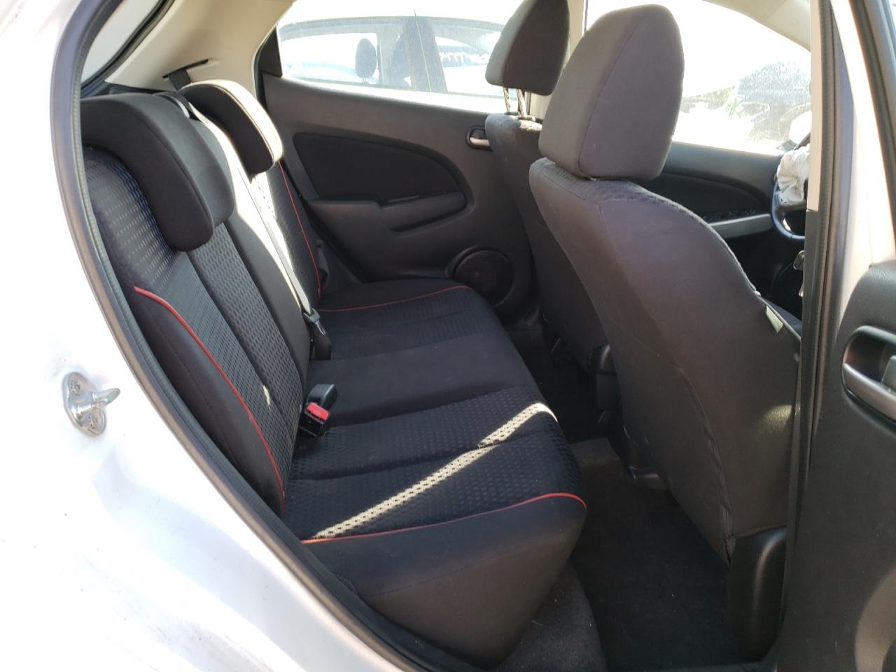 Photo 6 from auction – 2012 MAZDA MAZDA2 with VIN JM1DE1LZ8C0139879
