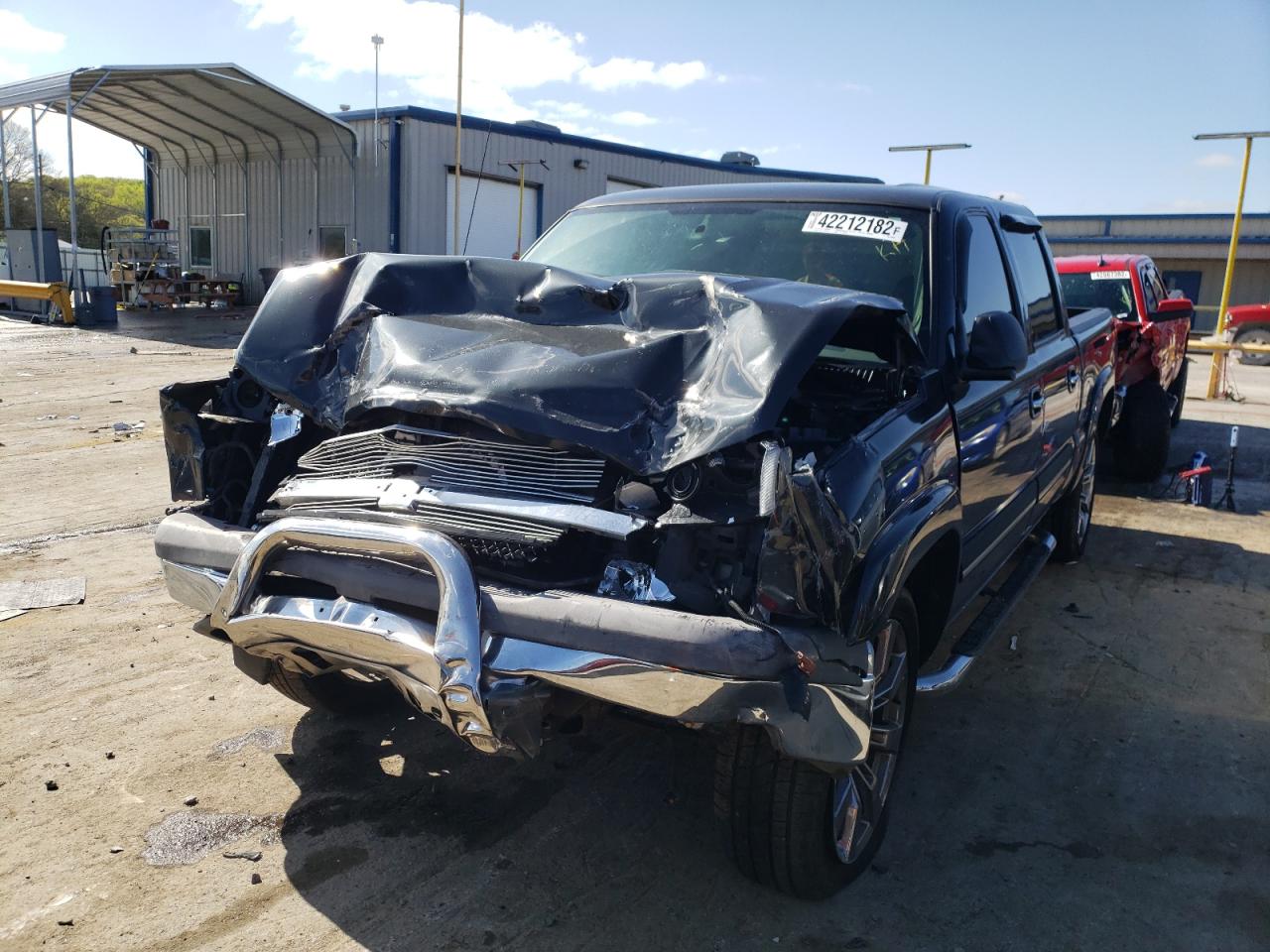Photo 9 from auction – 2004 CHEVROLET SILVERADO with VIN 2GCEK13TX41409998