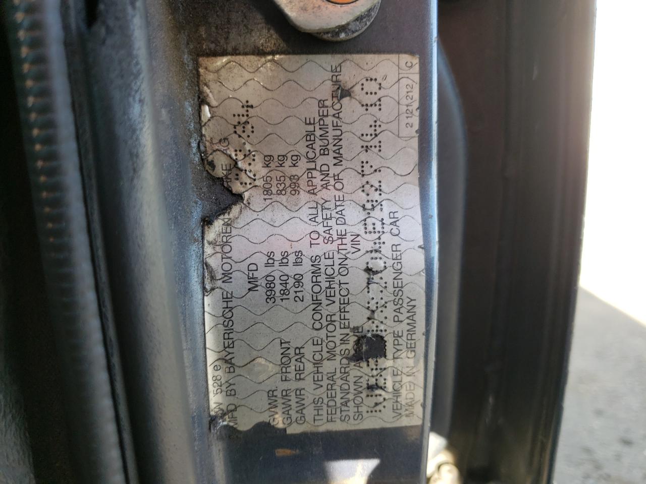 Photo 10 from auction – 1984 BMW 528 E AUTO with VIN WBADK8304E9271410