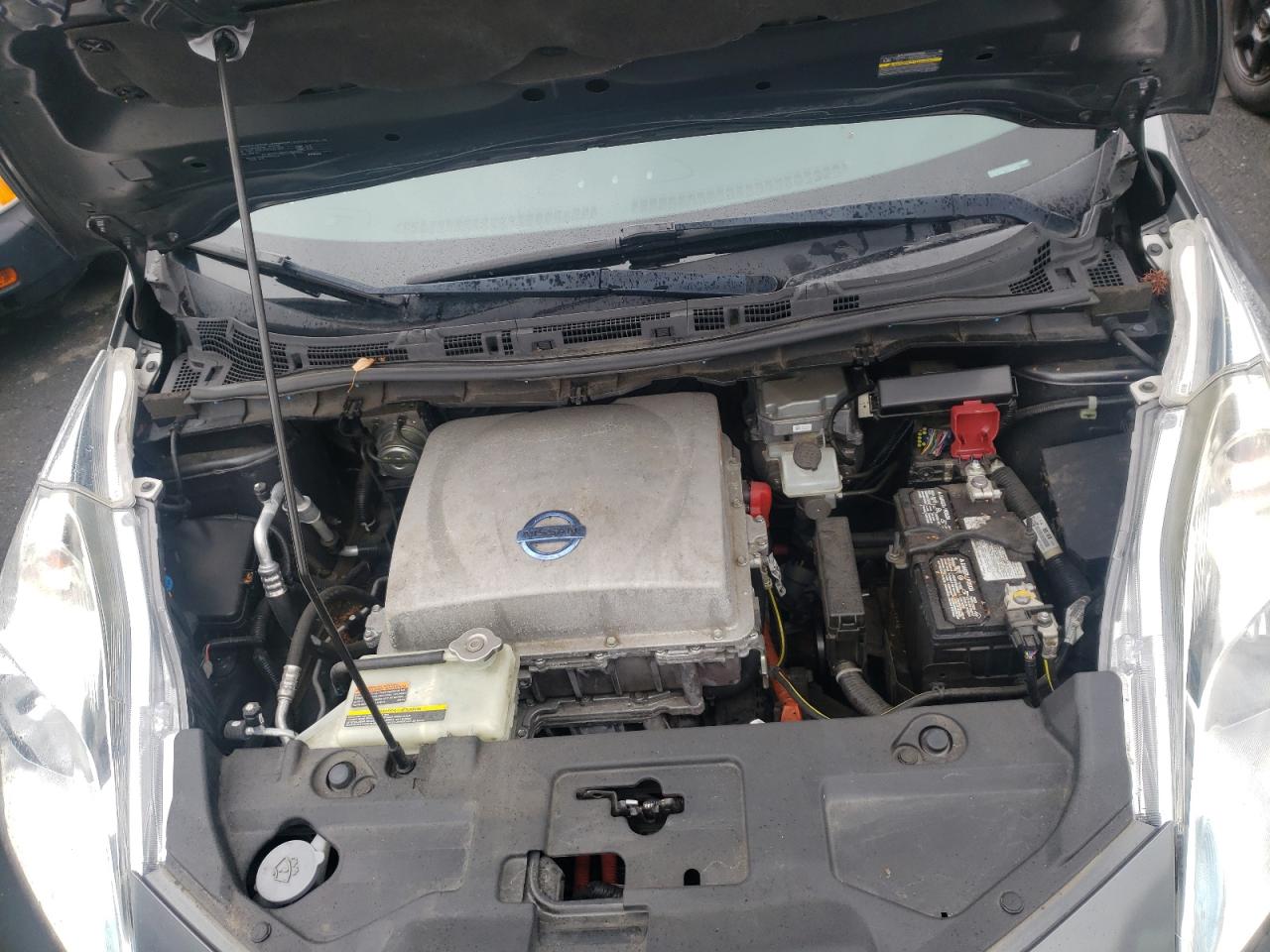 Photo 7 from auction – 2015 NISSAN LEAF S with VIN 1N4AZ0CP8FC300272