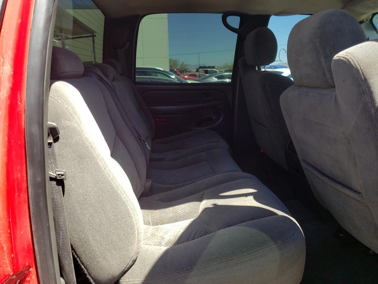 Photo 6 from auction – 2006 CHEVROLET SILVERADO with VIN 1GCHK23216F107148