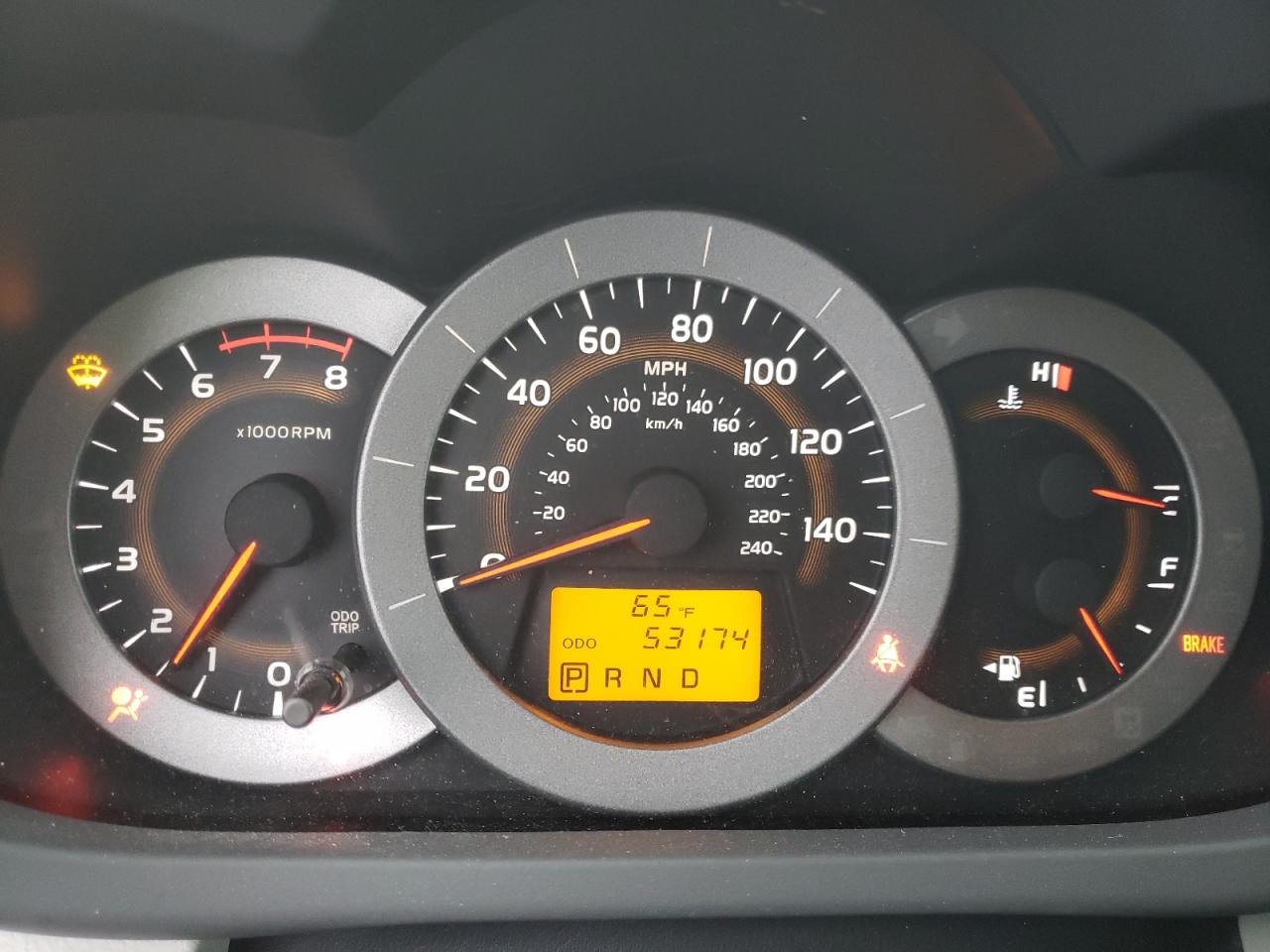 Photo 8 from auction – 2011 TOYOTA RAV4 with VIN 2T3ZK4DV7BW010926