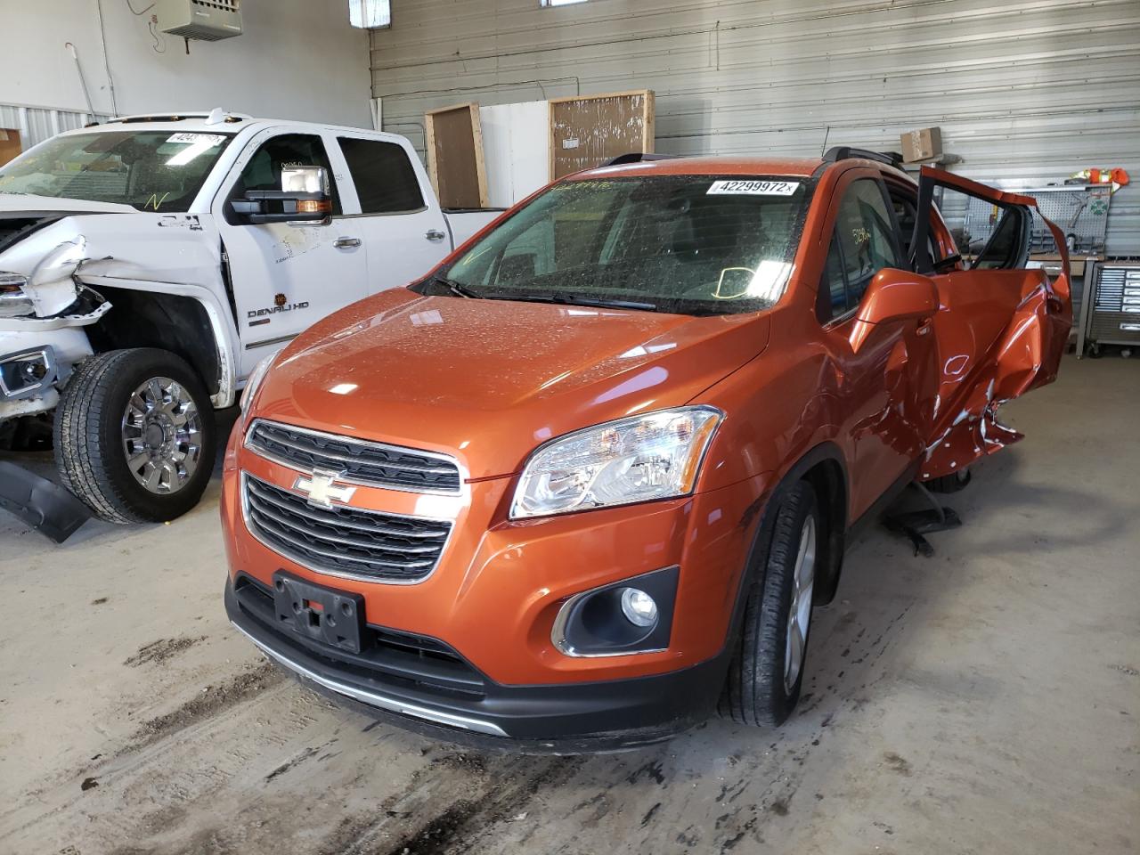 Photo 2 from auction – 2015 CHEVROLET TRAX LTZ with VIN KL7CJNSB7FB247628