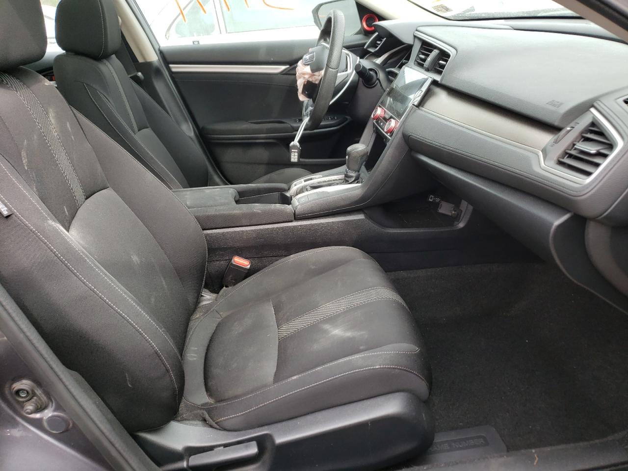 Photo 5 from auction – 2017 HONDA CIVIC EX with VIN 19XFC1F38HE024784