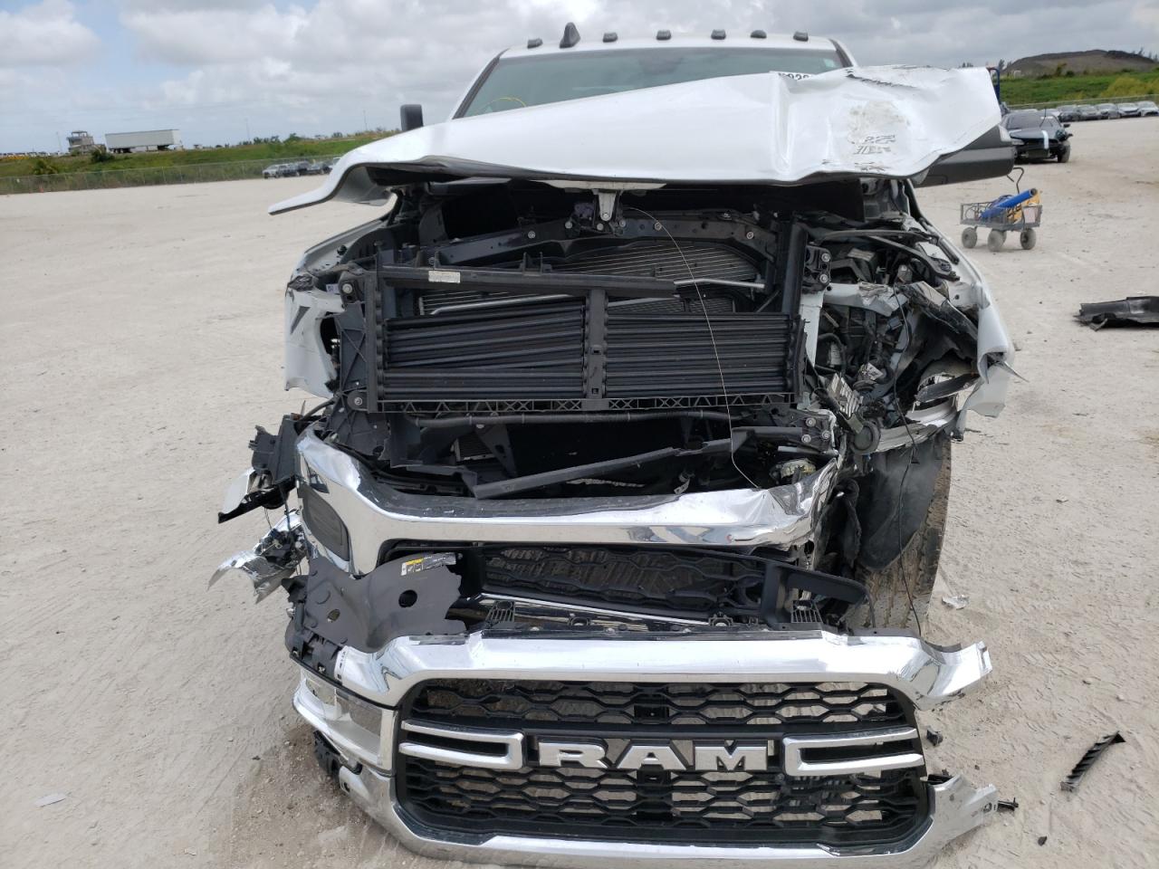 Photo 9 from auction – 2021 RAM 2500 TRADE with VIN 3C6UR5CJ7MG585466