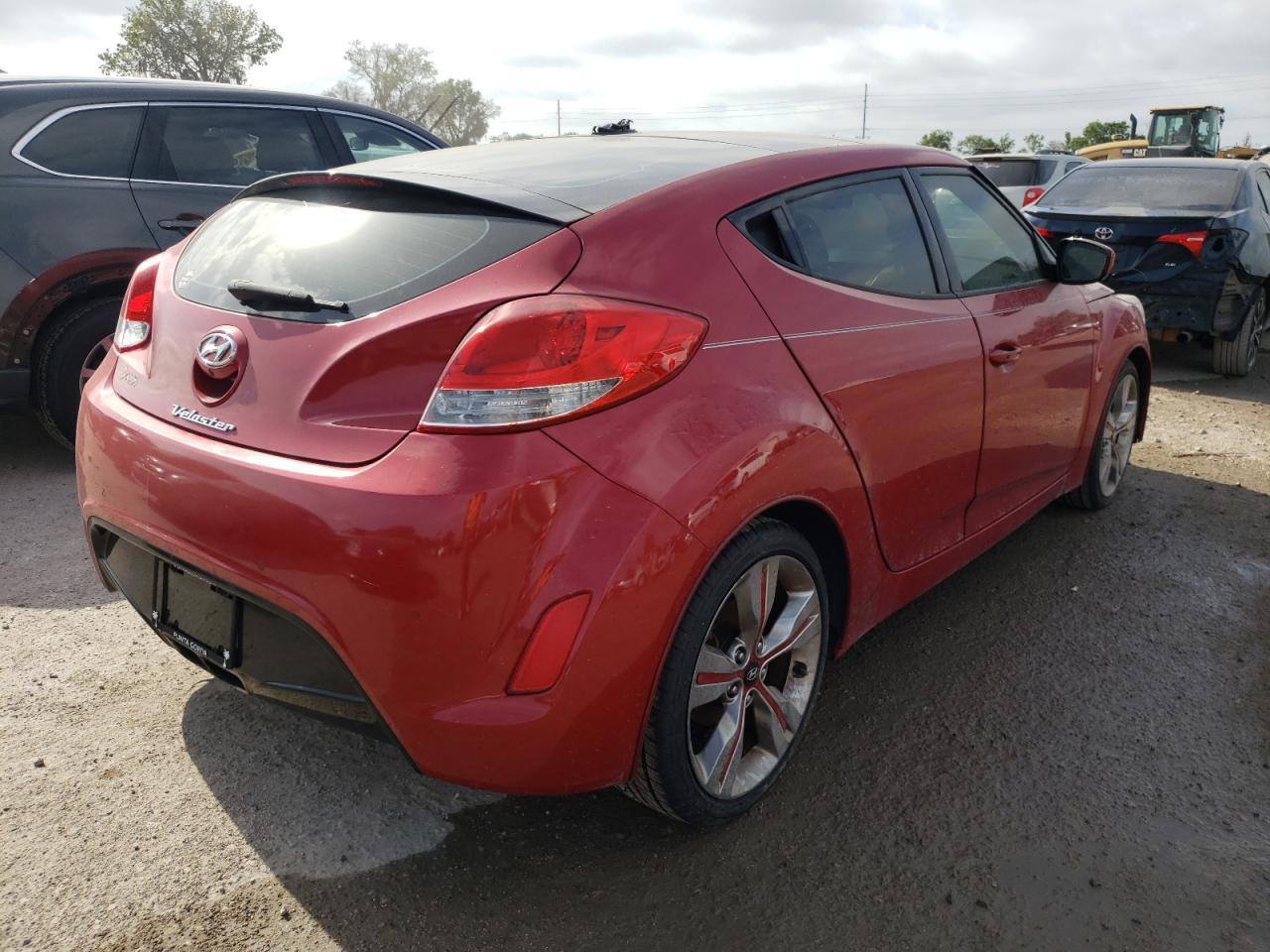 Photo 4 from auction – 2012 HYUNDAI VELOSTER with VIN KMHTC6AD0CU036708