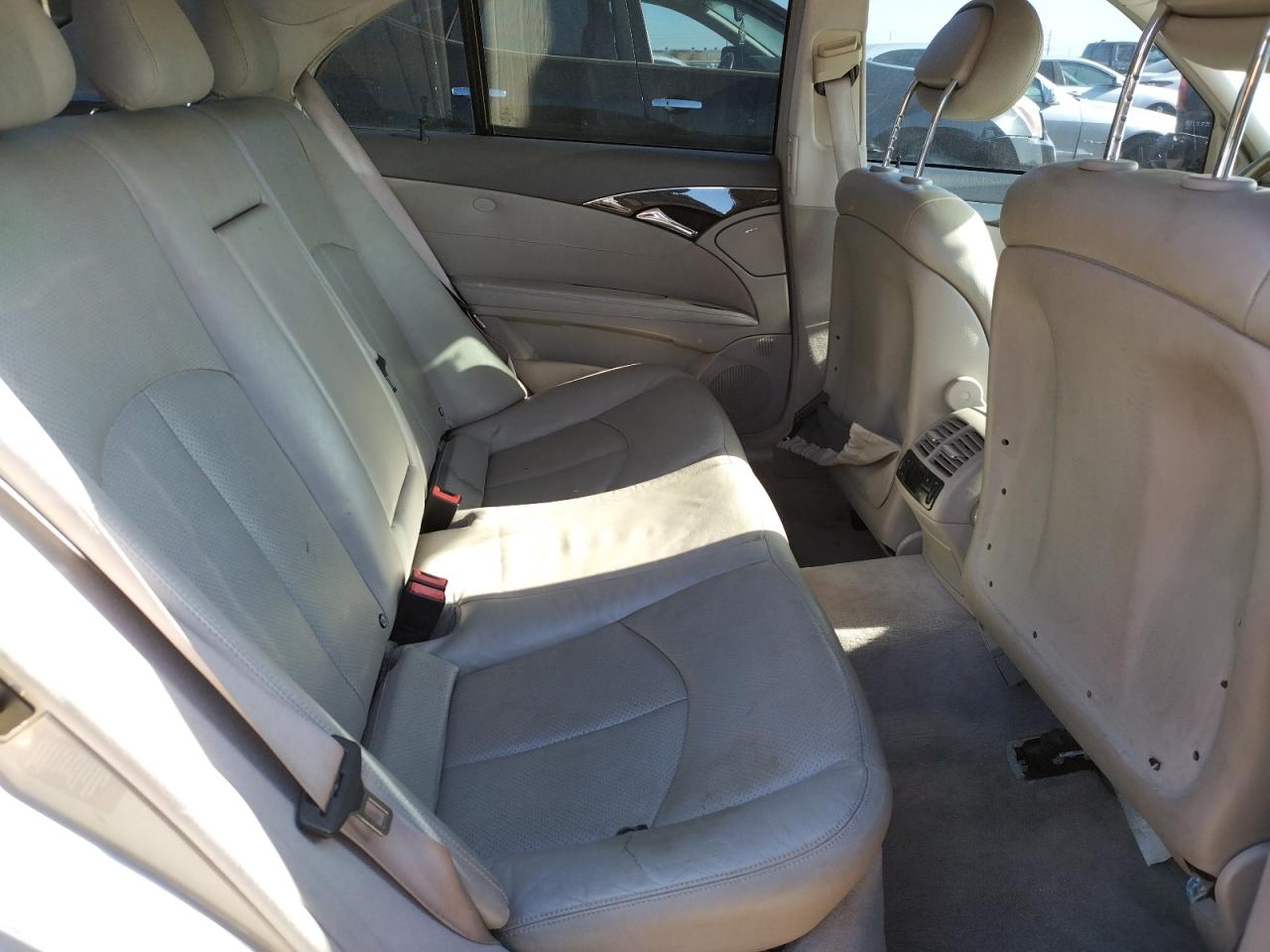 Photo 6 from auction – 2004 MERCEDES-BENZ E 500 with VIN WDBUF70J14A579161