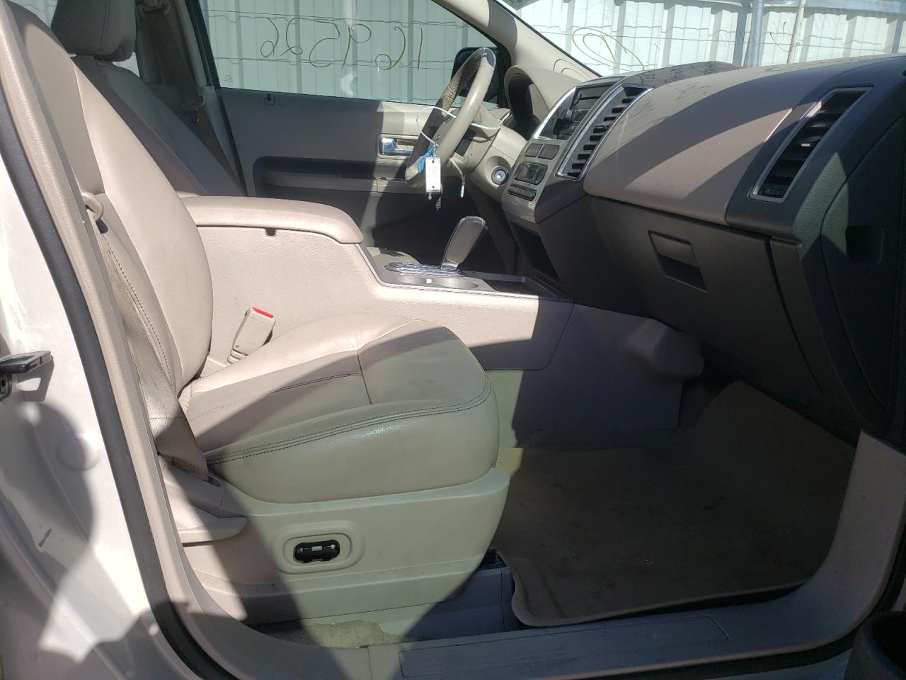 Photo 5 from auction – 2007 FORD EDGE SEL P with VIN 2FMDK49C17BB60196