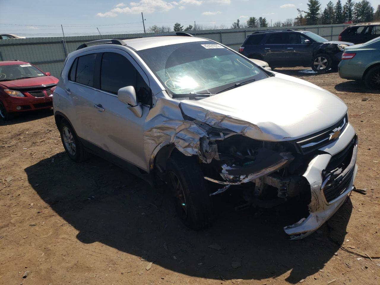 CHEVROLET TRAX 1LT 2020 with VIN KL7CJLSB7LB019242 - Photo from auction