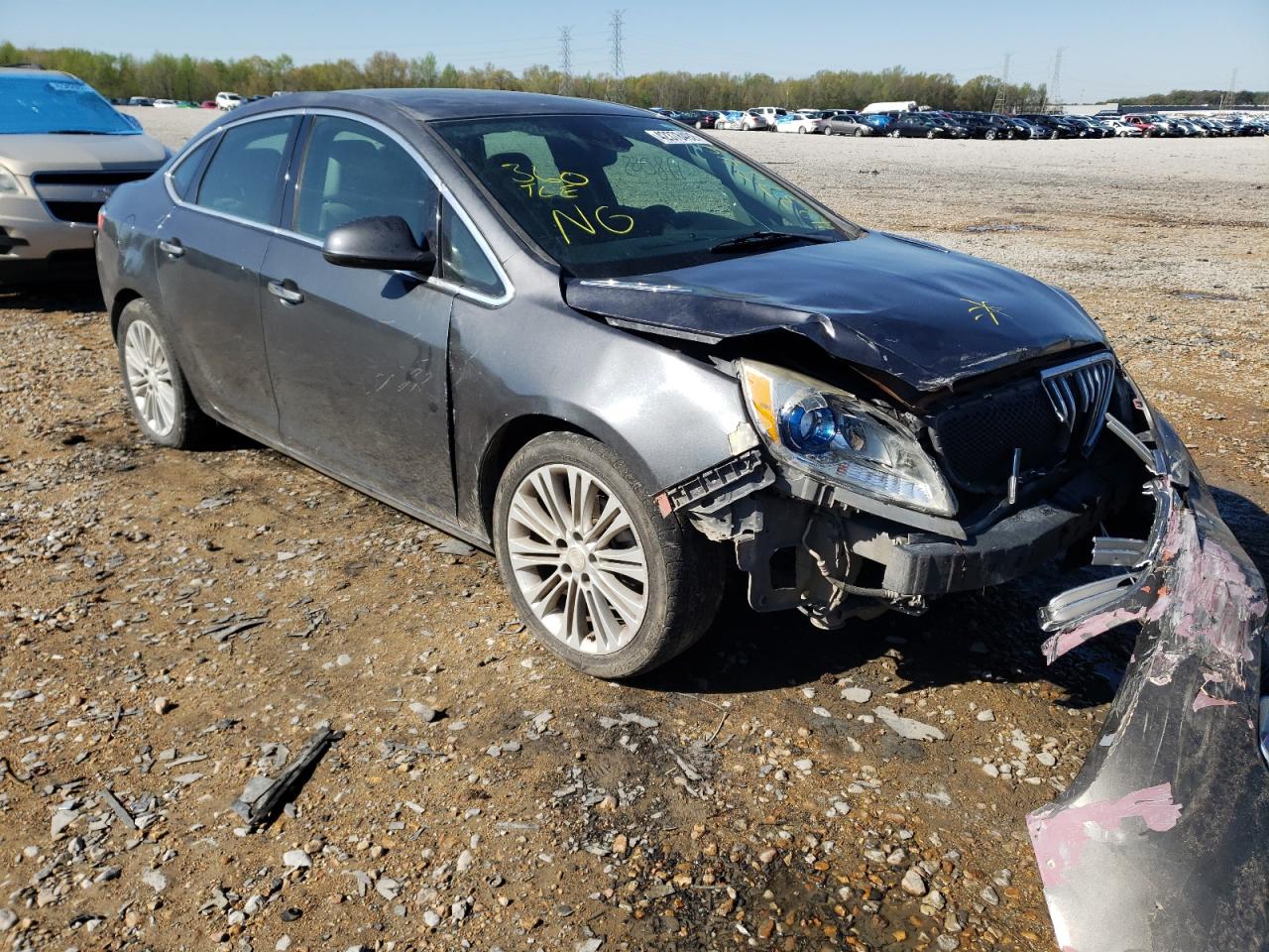 BUICK VERANO 2013 with VIN 1G4PP5SK1D4210218 - Photo from auction