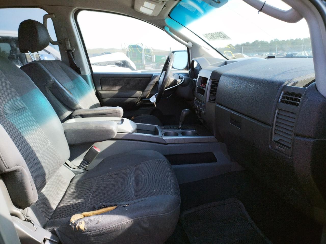 Photo 5 from auction – 2007 NISSAN ARMADA SE with VIN 5N1AA08C67N721447