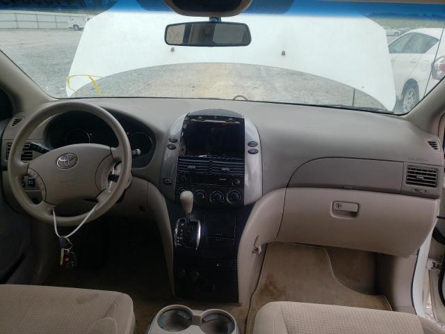 Photo 9 from auction – 2010 TOYOTA SIENNA CE with VIN 5TDKK4CC8AS335389