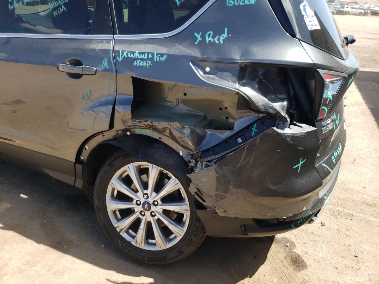 Photo 9 from auction – 2017 FORD ESCAPE TIT with VIN 1FMCU9J97HUA14366