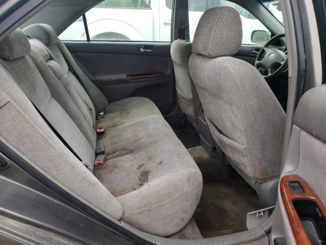 Photo 6 from auction – 2002 TOYOTA CAMRY LE with VIN 4T1BE32K62U613841