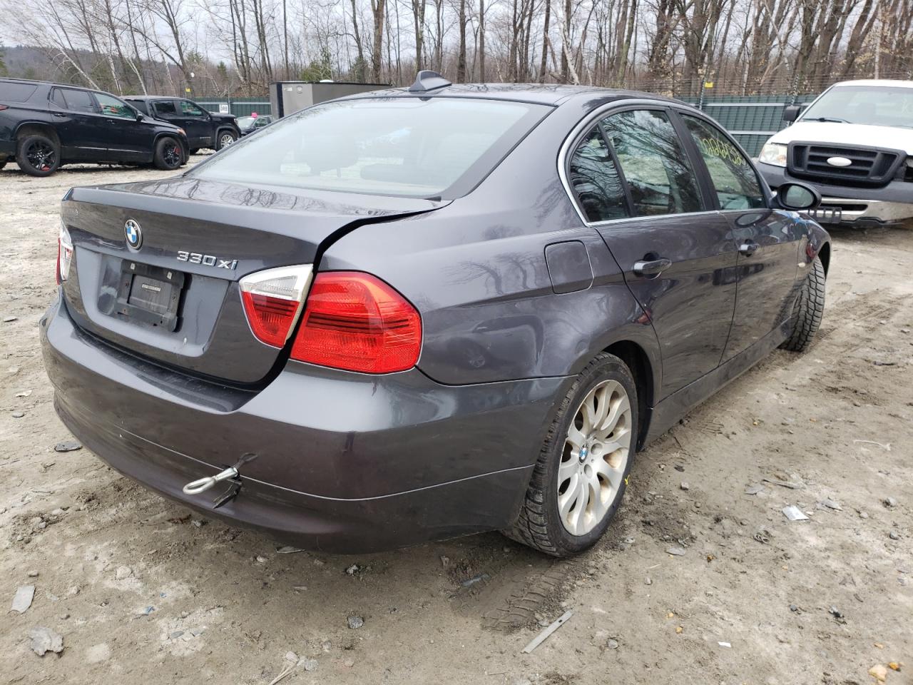 Photo 4 from auction – 2006 BMW 330 XI with VIN WBAVD33556KV68466