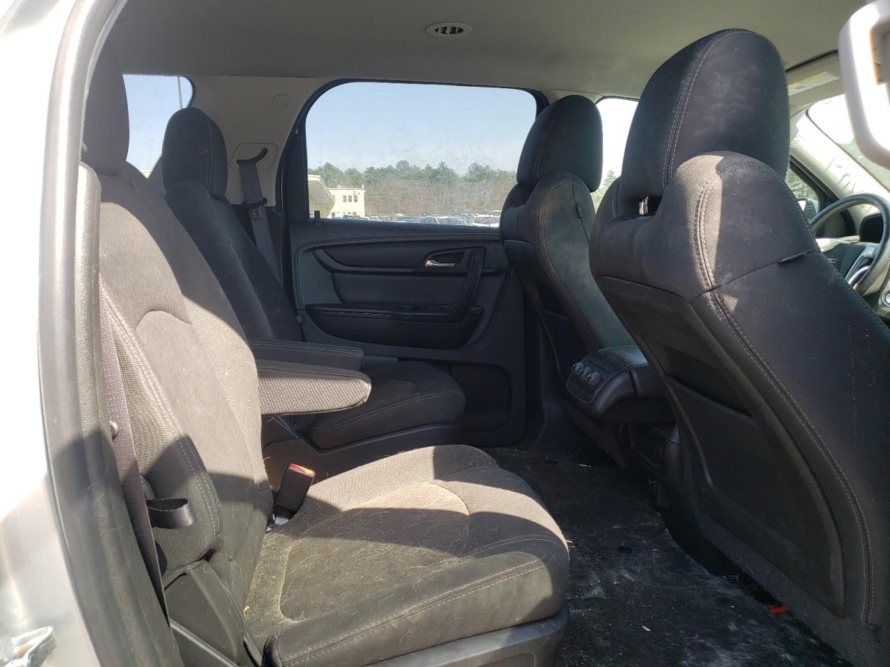 Photo 6 from auction – 2015 GMC ACADIA SLE with VIN 1GKKVPKD1FJ327940