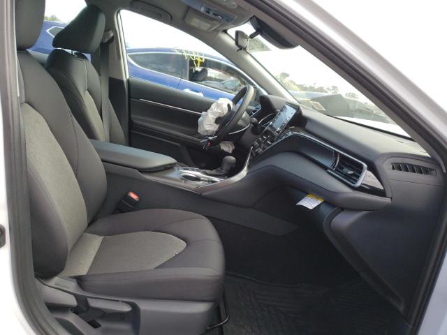 Photo 5 from auction – 2022 TOYOTA CAMRY LE with VIN 4T1C31AK4NU576910