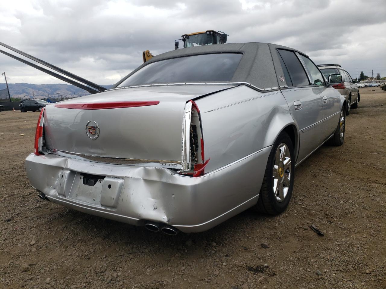 Photo 16 from auction – 2011 CADILLAC DTS PREMIU with VIN 1G6KH5E65BU127837
